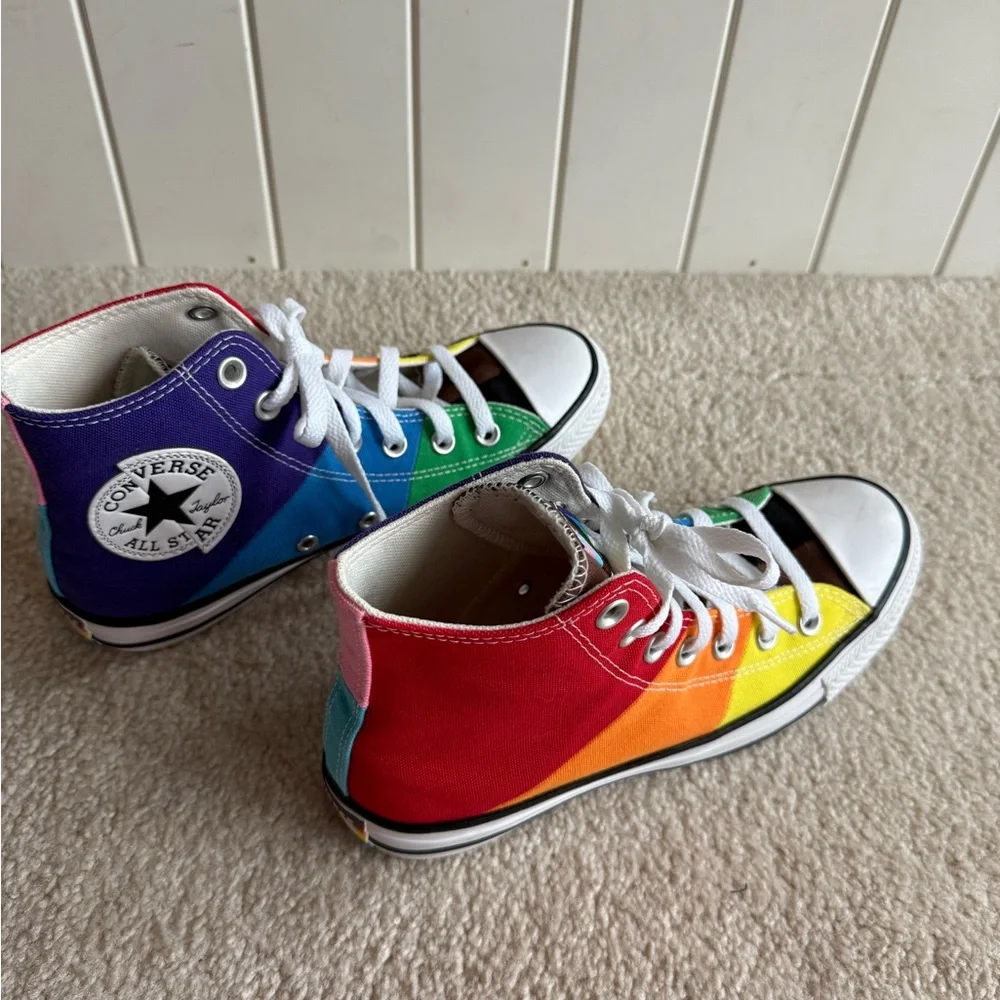 Unisex Converse Chuck Taylor All Star Pride Rainbow Sneakers A06032C M 5 W 7 - Picture 4 of 7